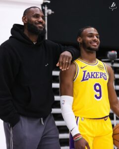 Consejos de LeBron a Bronny James para la NBA