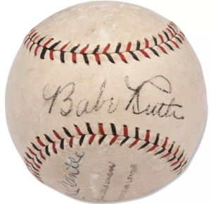 Béisbol Histórico Firmado por Babe Ruth, Mickey Mantle y Joe DiMaggio PSA/DNA y JSA - 7